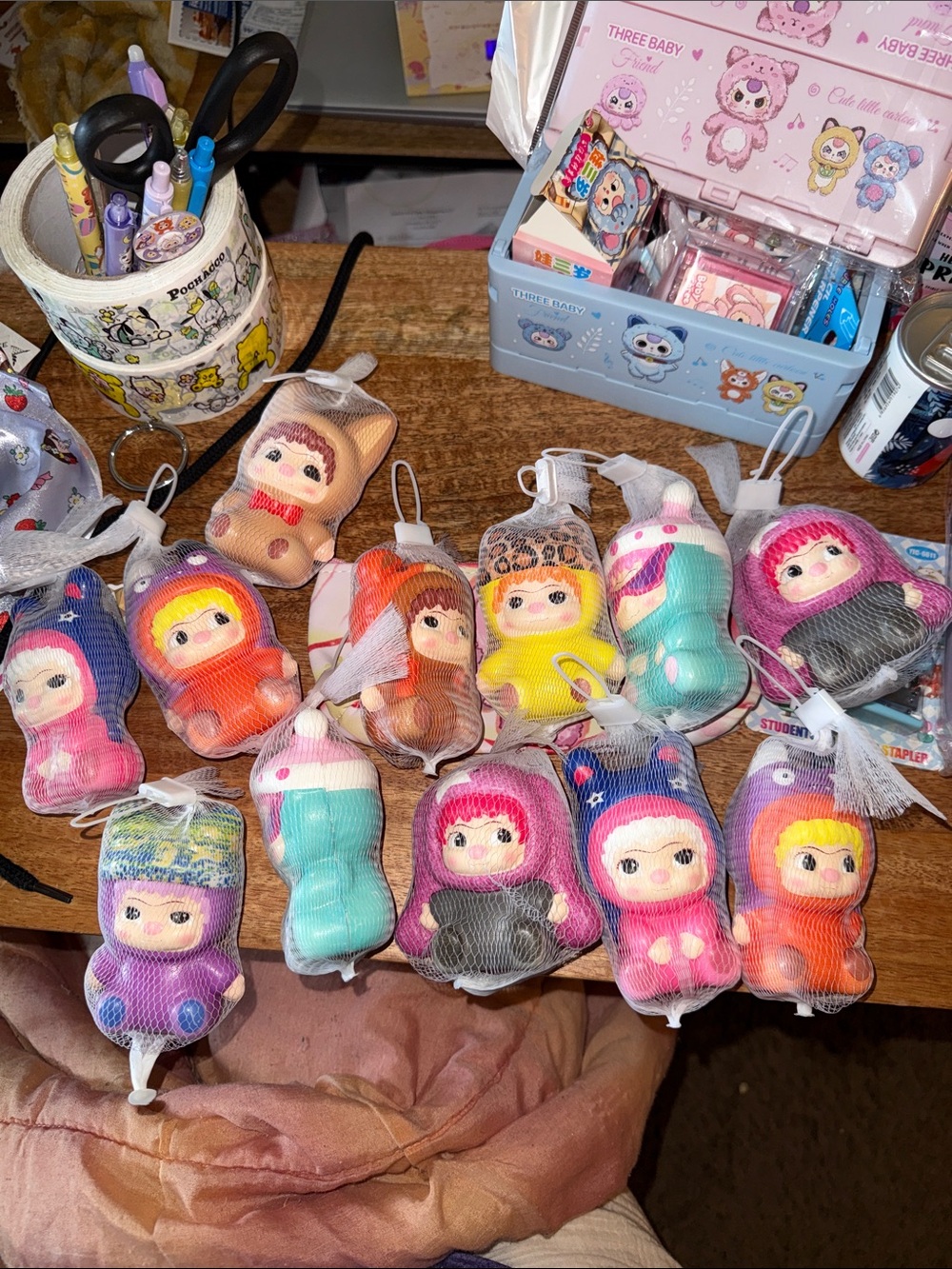13 Wakuku Squishies
